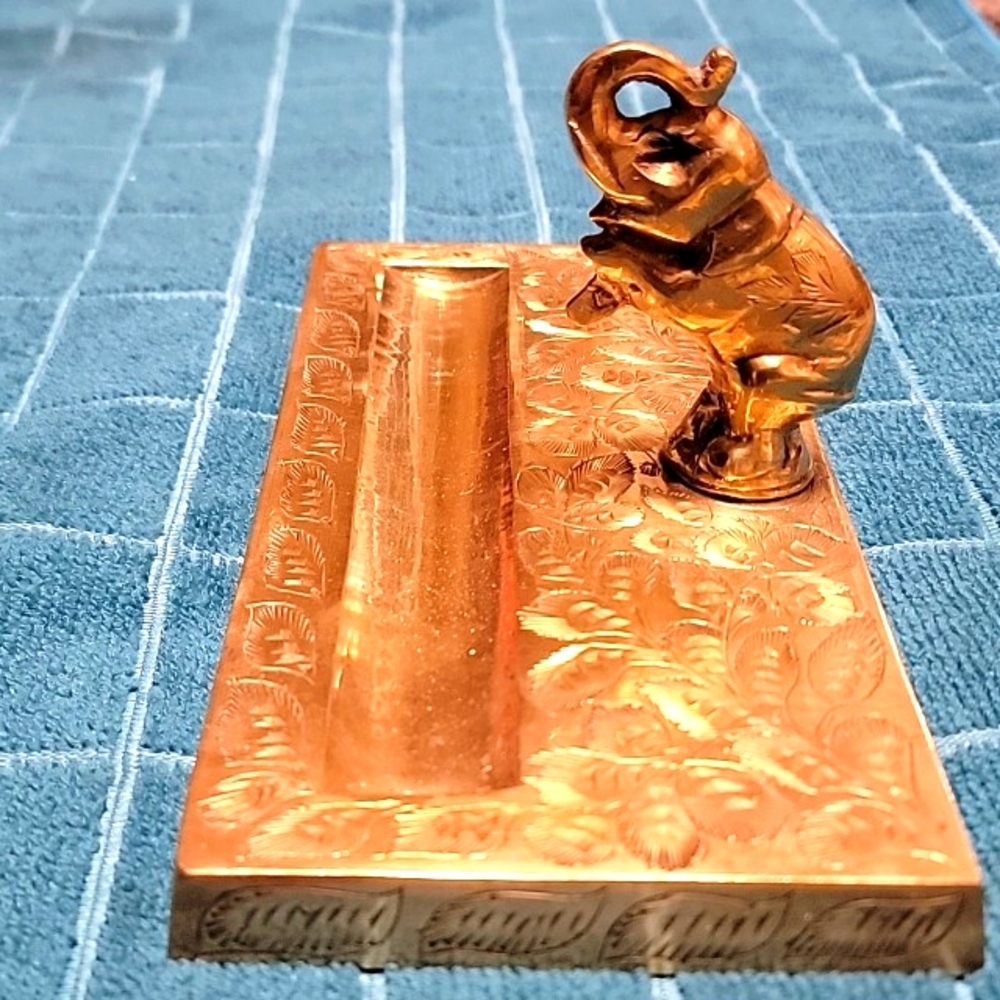 Sarnabrass Desktop Pen Holder